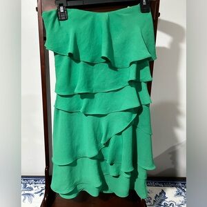 BCBGMaxAzria Vibrant Green Ruffled Dress Strapless Women’s 4

150